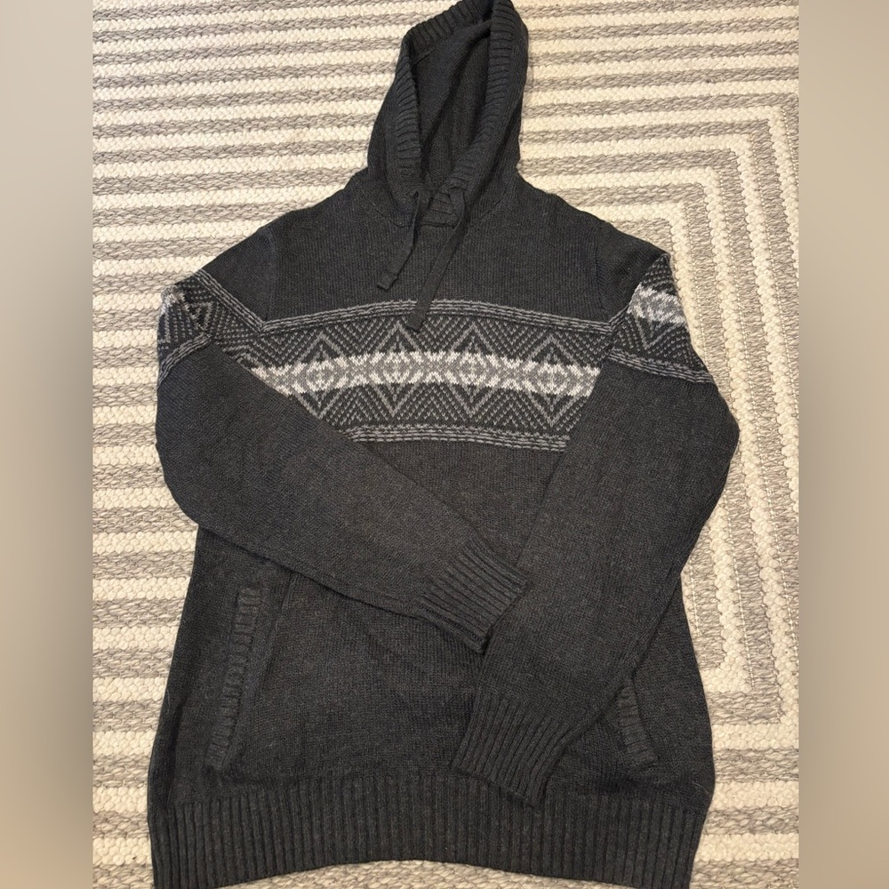 American Eagle Outfitters Charcoal and Light Gray Patterned Sweater
